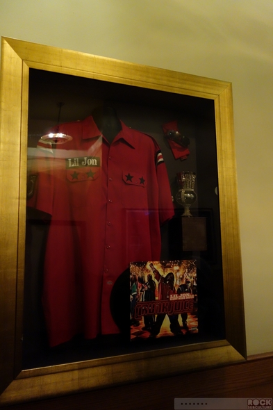 Hard-Rock-Hotel-Resort-Photos-Music-Memorabilia-Displays-Las-Vegas-Rock-Subculture-001-RSJ