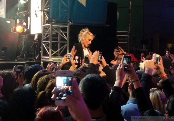 No-Doubt-Jimmy-Kimmel-Live-Mini-Outdoor-Concert-January-8-2013-Rock-Subculture-Journal-Review-21-RSJ