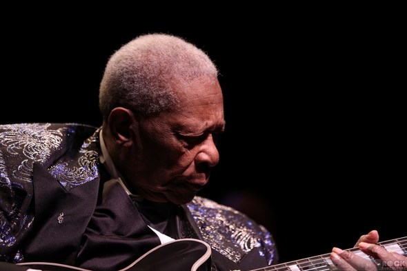 BB-King-2013-Concert-Tour-Live-Photos-Photography-Review-Monterey-Golden-State-Theatre-001-RSJ