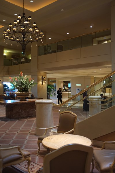 Hilton-LAX-Los-Angeles-Airport-Hotel-Review-Trip-Advisor-Photos-Resort-04