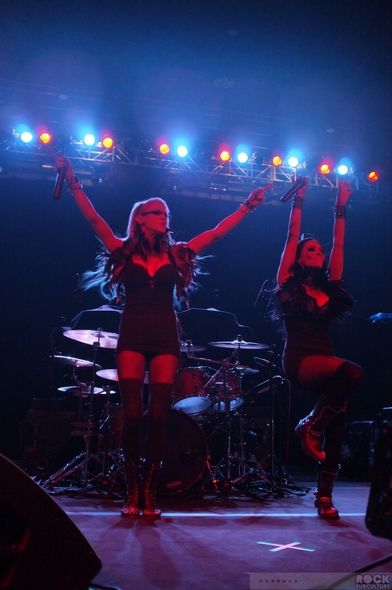 Marilyn-Manson-Concert-Review-Photos-2013-Modesto-California-Butcher-Babies-01-RSJ