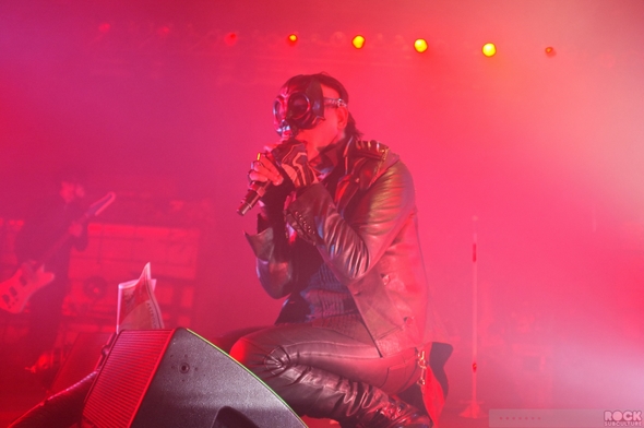 Marilyn-Manson-Concert-Review-Photos-2013-Modesto-California-Butcher-Babies-01-RSJ