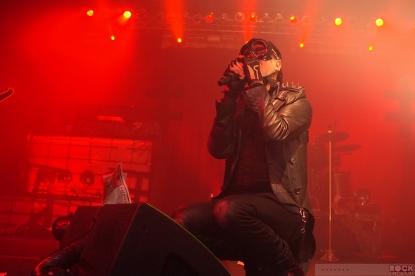 Marilyn-Manson-Concert-Review-Photos-2013-Modesto-California-Butcher-Babies-01-RSJ