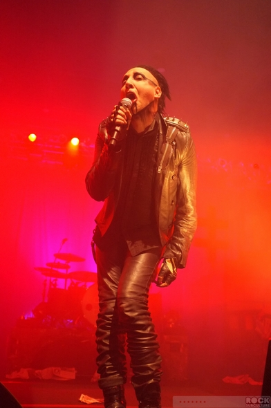 Marilyn-Manson-Concert-Review-Photos-2013-Modesto-California-Butcher-Babies-01-RSJ