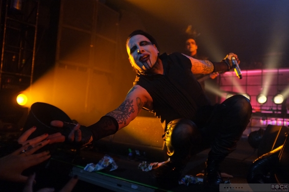 Marilyn-Manson-Concert-Review-Photos-2013-Modesto-California-Butcher-Babies-01-RSJ