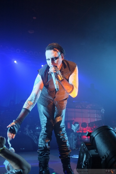 Marilyn-Manson-Concert-Review-Photos-2013-Modesto-California-Butcher-Babies-01-RSJ