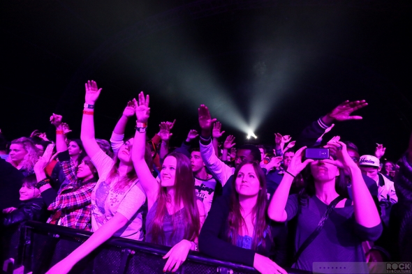 Caprices-Festival-2013-Crans-Montana-Switerland-Concert-Review-Day-2-March-9-Fatboy-Slim-Nas-Cody-ChesnuTT-101-RSJ