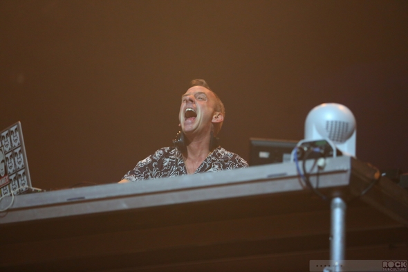 Caprices-Festival-2013-Crans-Montana-Switerland-Concert-Review-Day-2-March-9-Fatboy-Slim-Nas-Cody-ChesnuTT-101-RSJ