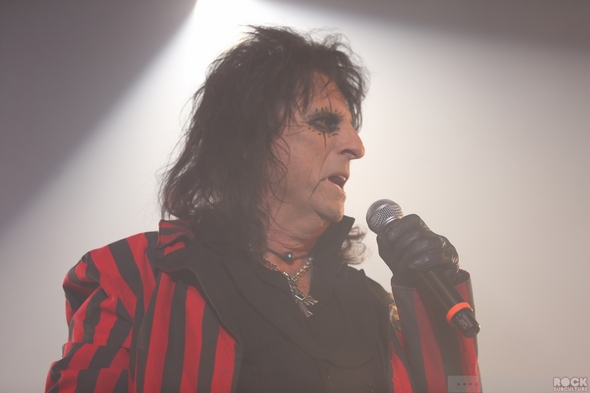 Caprices-Festival-2013-Crans-Montana-Switerland-Concert-Review-Day-7-March-14-Alice-Cooper-The-Heavy-BRMC-Blacj-Rebel-Motorcycle-Club-Photos