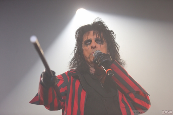 Caprices-Festival-2013-Crans-Montana-Switerland-Concert-Review-Day-7-March-14-Alice-Cooper-The-Heavy-BRMC-Blacj-Rebel-Motorcycle-Club-Photos