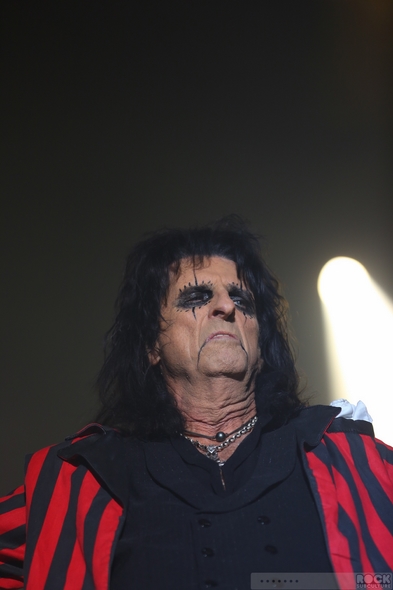 Caprices-Festival-2013-Crans-Montana-Switerland-Concert-Review-Day-7-March-14-Alice-Cooper-The-Heavy-BRMC-Blacj-Rebel-Motorcycle-Club-Photos