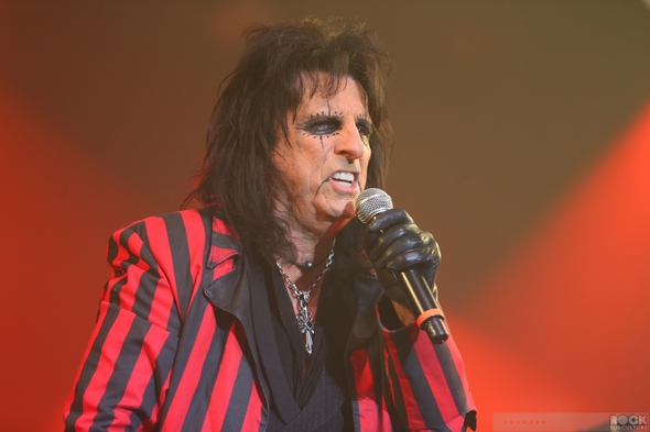 Caprices-Festival-2013-Crans-Montana-Switerland-Concert-Review-Day-7-March-14-Alice-Cooper-The-Heavy-BRMC-Blacj-Rebel-Motorcycle-Club-Photos