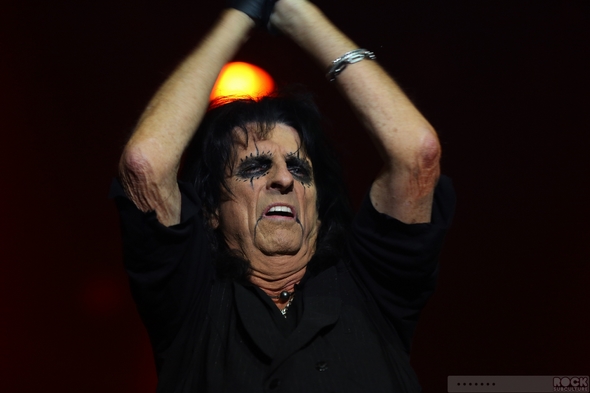 Caprices-Festival-2013-Crans-Montana-Switerland-Concert-Review-Day-7-March-14-Alice-Cooper-The-Heavy-BRMC-Blacj-Rebel-Motorcycle-Club-Photos