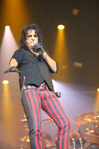 Caprices-Festival-2013-Crans-Montana-Switerland-Concert-Review-Day-7-March-14-Alice-Cooper-The-Heavy-BRMC-Blacj-Rebel-Motorcycle-Club-Photos