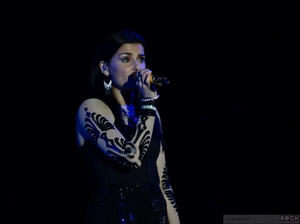 Caprices-Festival-2013-Crans-Montana-Switerland-Concert-Review-Day-8-March-15-Nelly-Furtado-Mika-Photos-101-RSJ