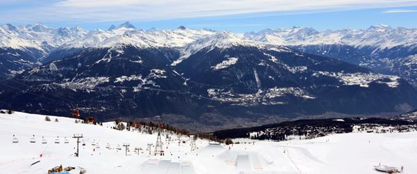 Crans-Montana-Switzerland-Valais-Swiss-Alps-Street-Photography-Travel-Review-Destination-2013-Caprices-Festival-FI