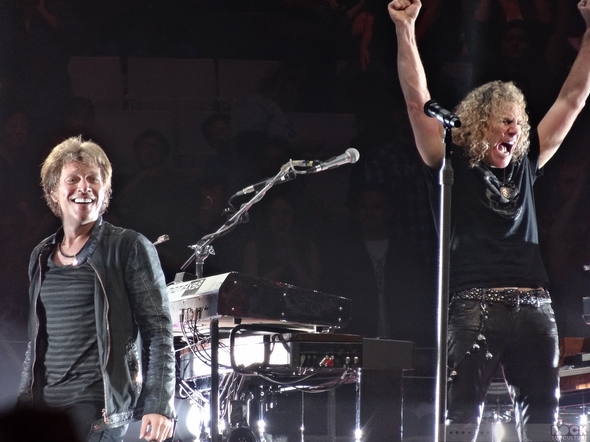 Jon-Bon-Jovi-Because-We-Can-Tour-Live-2013-Concert-Review-San-Jose-HP-Pavilion-April-25-What-About-Now-01-RSJ