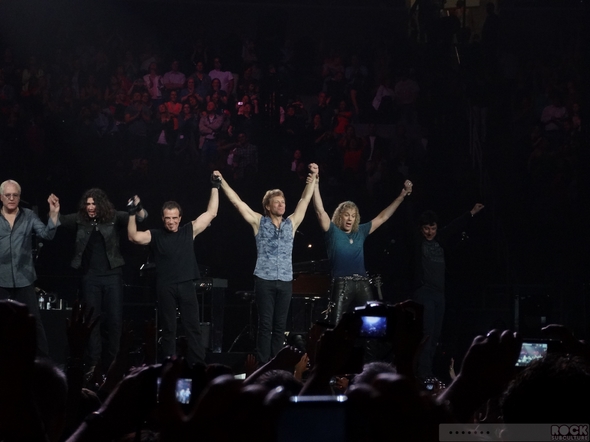 Jon-Bon-Jovi-Because-We-Can-Tour-Live-2013-Concert-Review-San-Jose-HP-Pavilion-April-25-What-About-Now-01-RSJ