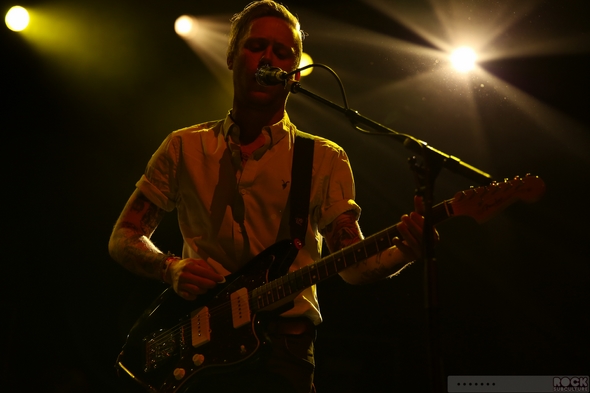 Metric-Live-Concert-Review-April-18-2013-Fox-Theater-Oakland-California-Photos-001-RSJ