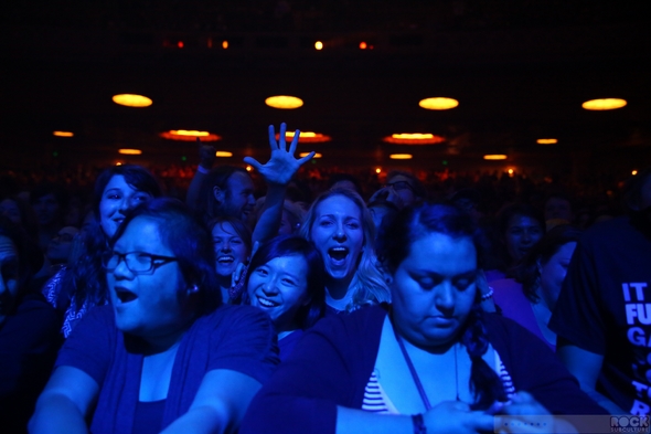 Metric-Live-Concert-Review-April-18-2013-Fox-Theater-Oakland-California-Photos-001-RSJ