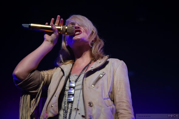 Metric-Live-Concert-Review-April-18-2013-Fox-Theater-Oakland-California-Photos-001-RSJ