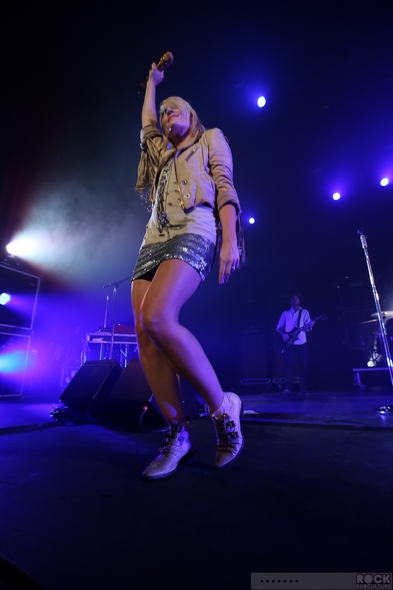 Metric-Live-Concert-Review-April-18-2013-Fox-Theater-Oakland-California-Photos-001-RSJ