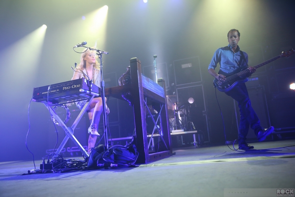 Metric-Live-Concert-Review-April-18-2013-Fox-Theater-Oakland-California-Photos-101-RSJ