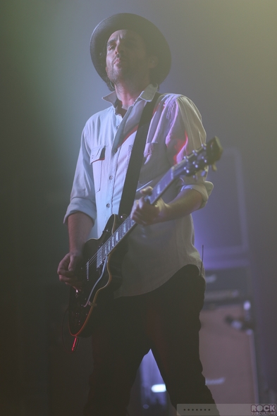 Metric-Live-Concert-Review-April-18-2013-Fox-Theater-Oakland-California-Photos-101-RSJ