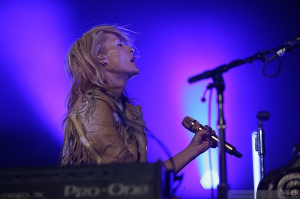 Metric-Live-Concert-Review-April-18-2013-Fox-Theater-Oakland-California-Photos-101-RSJ