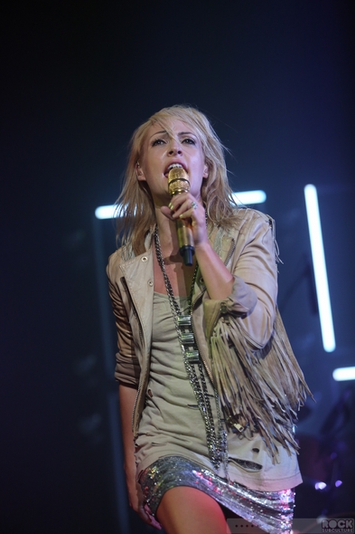 Metric-Live-Concert-Review-April-18-2013-Fox-Theater-Oakland-California-Photos-101-RSJ