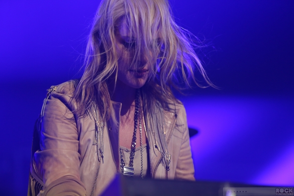 Metric-Live-Concert-Review-April-18-2013-Fox-Theater-Oakland-California-Photos-101-RSJ