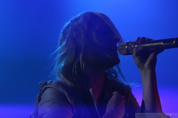 Metric-Live-Concert-Review-April-18-2013-Fox-Theater-Oakland-California-Photos-101-RSJ