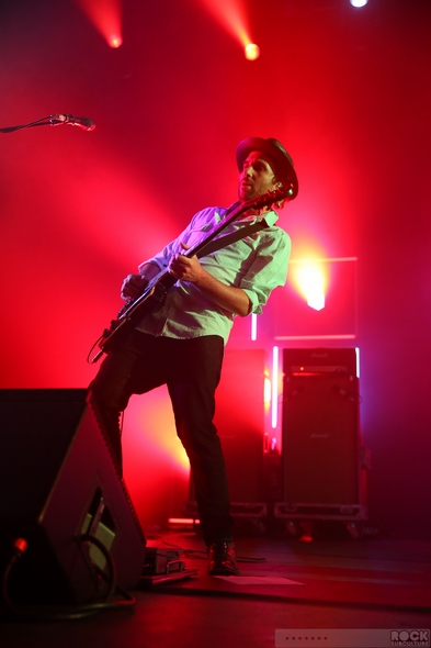 Metric-Live-Concert-Review-April-18-2013-Fox-Theater-Oakland-California-Photos-101-RSJ