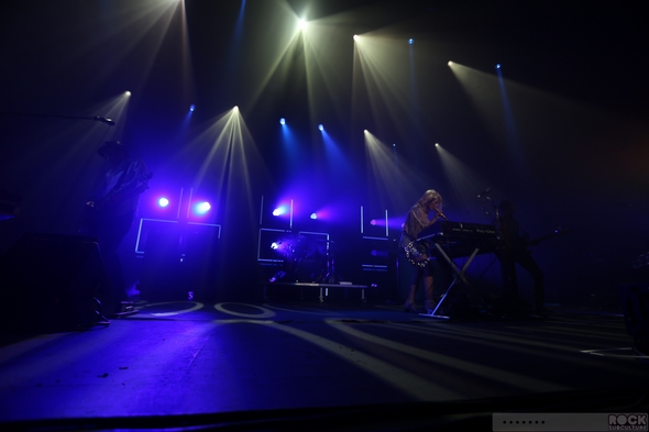 Metric-Live-Concert-Review-April-18-2013-Fox-Theater-Oakland-California-Photos-101-RSJ