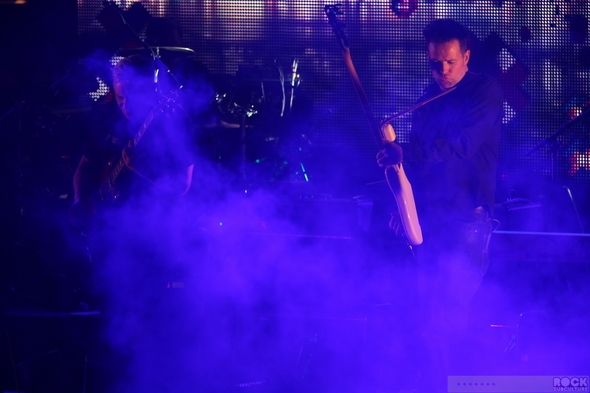 New-Order-Johnny-Marr-Las-Vegas-Cosmopolitan-Boulevard-Pool-2013-Concert-Review-Photos-01-RSJ