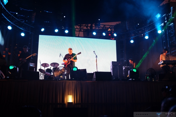 New-Order-Johnny-Marr-Las-Vegas-Cosmopolitan-Boulevard-Pool-2013-Concert-Review-Photos-01-RSJ