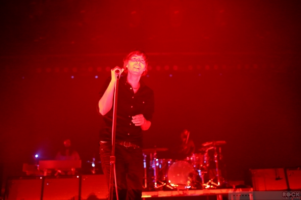 Phoenix-Concert-Bankrupt-2013-Freeborn-Hall-UC-Davis-California-Live-Music-Review-Photos-001-RSJ