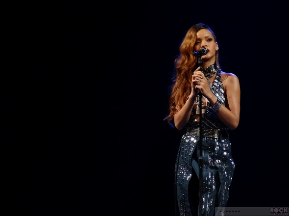 Rihanna-Concert-Review-2013-High-Resolution-Photography-Unapologetic-San-Jose-HP-Pavilion-Diamonds-World-Tour-101-RSJ