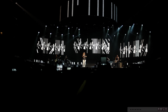 Rihanna-Concert-Review-2013-High-Resolution-Photography-Unapologetic-San-Jose-HP-Pavilion-Diamonds-World-Tour-101-RSJ