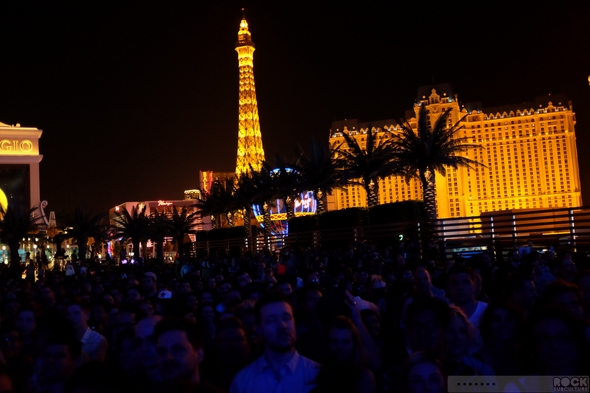 Yeah-Yeah-Yeahs-YYY-Karen-O-Concert-Review-Photos-Las-Vegas-2013-Cosmopolitan-Boulevard-Pool-01-RSJ