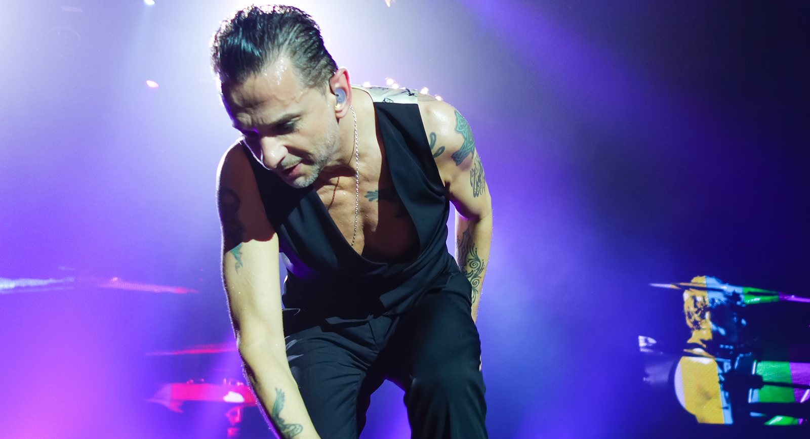 Depeche Mode singer walks the West Side Highway to get inspiration