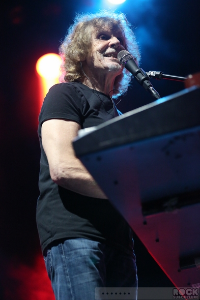 The-Zombies-Colin-Blunstone-Rod-Argent-Live-Concert-Review-2013-indigo2-London-UK-Photos-00-RSJ