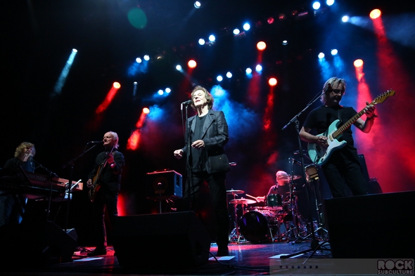 The-Zombies-Colin-Blunstone-Rod-Argent-Live-Concert-Review-2013-indigo2-London-UK-Photos-00-RSJ