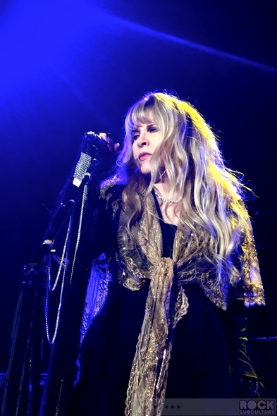 Fleetwood-Mac-2013-Tour-Concert-Review-Sacramento-Sleep-Train-Arena-July-6-Photos-Photography-01-RSJ