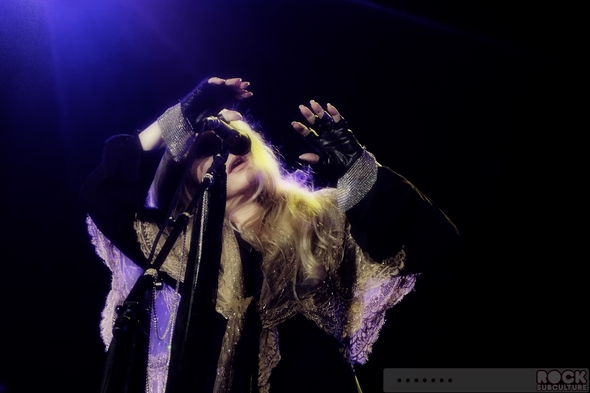 Fleetwood-Mac-2013-Tour-Concert-Review-Sacramento-Sleep-Train-Arena-July-6-Photos-Photography-01-RSJ