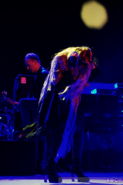 Fleetwood-Mac-2013-Tour-Concert-Review-Sacramento-Sleep-Train-Arena-July-6-Photos-Photography-01-RSJ