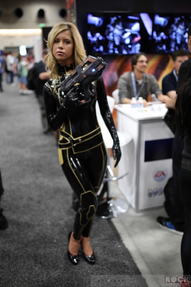 San-Diego-Comic-Con-International-2013-Photos-Photography-Costumes-Masquerade-Cosplay-Comic-Book-Women-Girls-Men-Original-Prop-Blog-Rock-Subculture-Journal-Jason-DeBord-001-RSJ