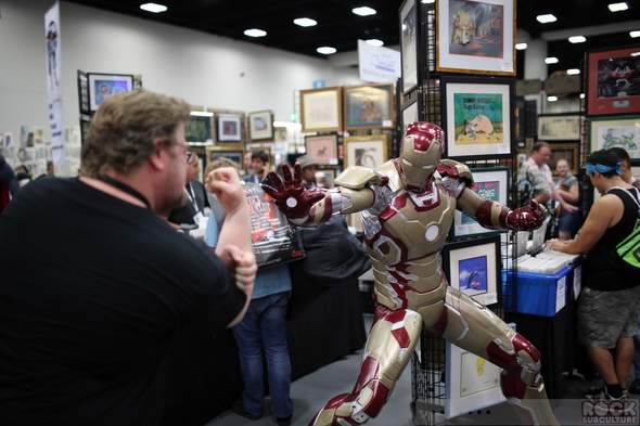 San-Diego-Comic-Con-International-2013-Photos-Photography-Costumes-Masquerade-Cosplay-Comic-Book-Women-Girls-Men-Original-Prop-Blog-Rock-Subculture-Journal-Jason-DeBord-101-RSJ