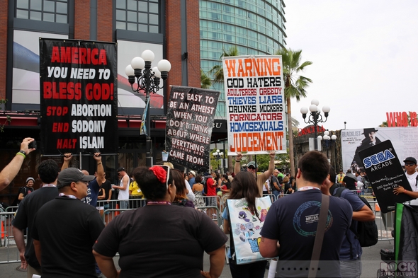 San-Diego-Comic-Con-International-2013-Photos-Photography-Costumes-Masquerade-Cosplay-Comic-Book-Women-Girls-Men-Original-Prop-Blog-Rock-Subculture-Journal-Jason-DeBord-301-RSJ