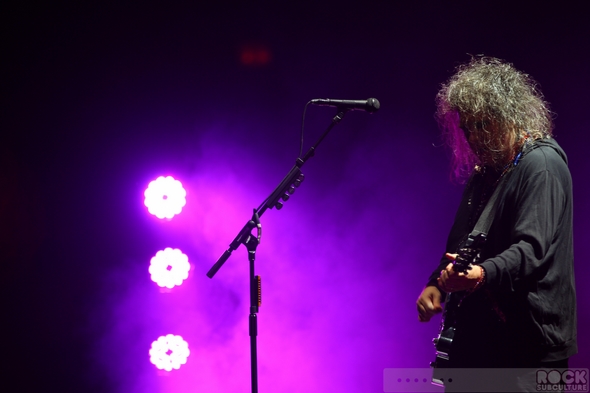 The-Cure-Concert-Review-Tour-2013-Honolulu-Hawaii-Neal-S-Blaisdell-Arena-Photos-Robert-Smith-001-RSJ